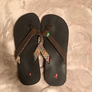 Sanuk flip flops